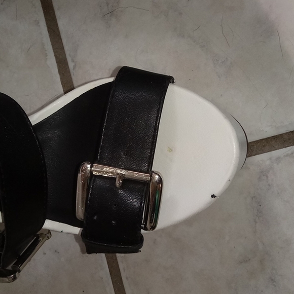 Michael Antonio Color Block Platform Sandals - Picture 5 of 7